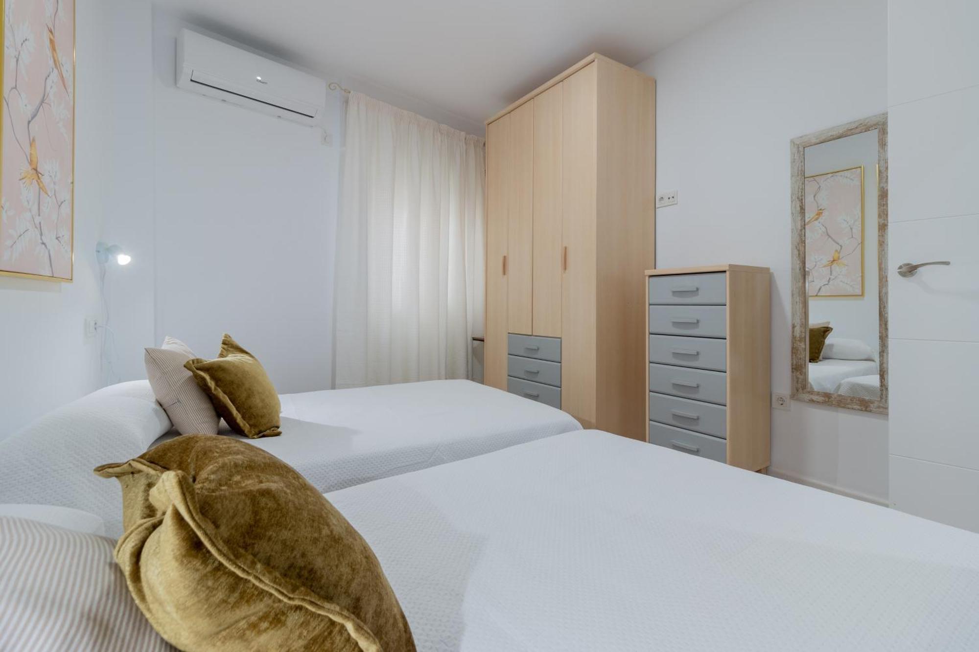 Apartamento Conde Y Luque Córdoba Exterior foto